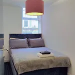 The Optimus * Bradford (West Yorkshire)