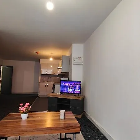 The Optimus Apartament *